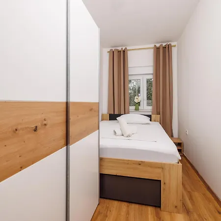 Apartament San *